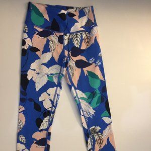 New Balance 7/8 length Printed High Rise Leggings